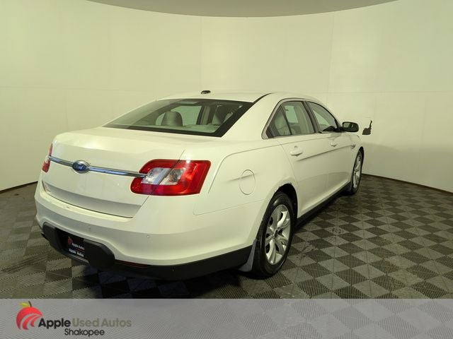 2010 Ford Taurus SEL