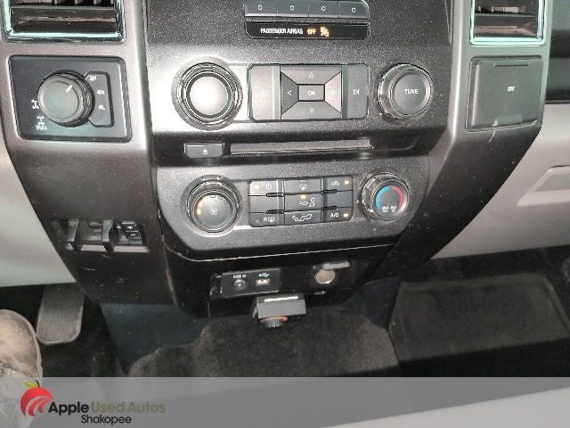 2015 Ford F-150 XLT Long Box