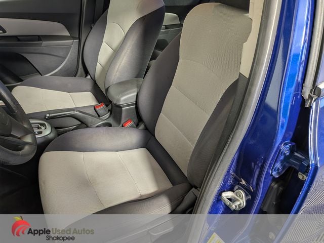 2013 Chevrolet Cruze LS