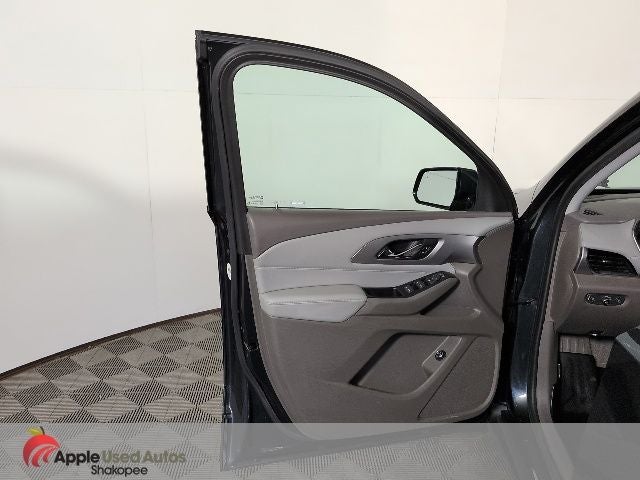 2018 Chevrolet Traverse LT Cloth w/1LT