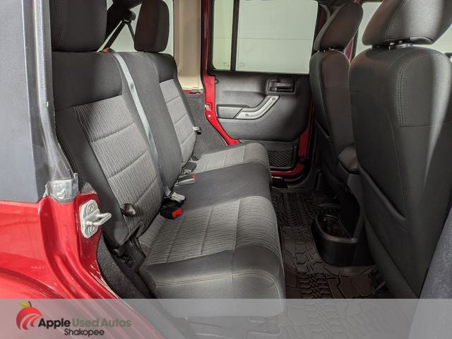 2011 Jeep Wrangler Unlimited Sahara