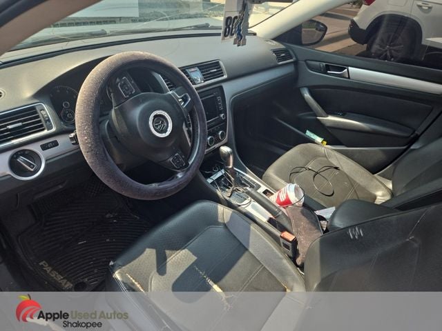 2012 Volkswagen Passat 2.5 SE