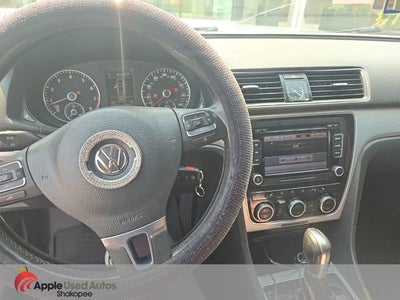 2012 Volkswagen Passat 2.5 SE