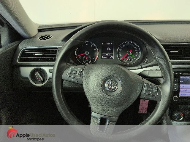 2013 Volkswagen Passat 2.5 SE