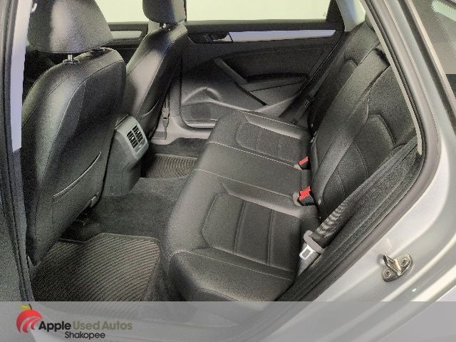 2013 Volkswagen Passat 2.5 SE