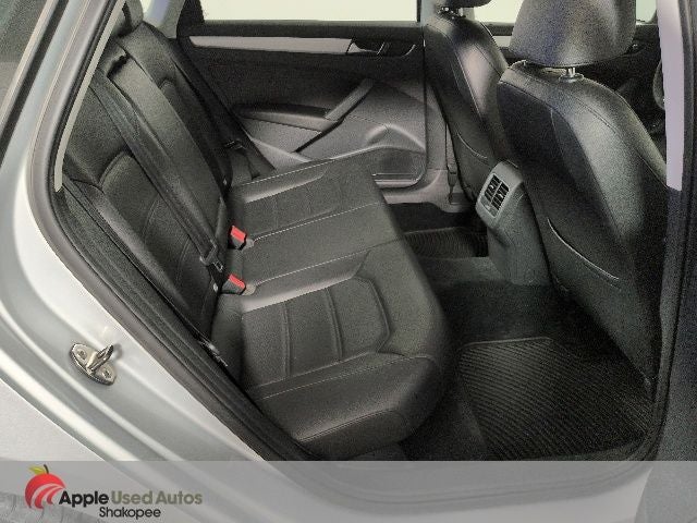 2013 Volkswagen Passat 2.5 SE