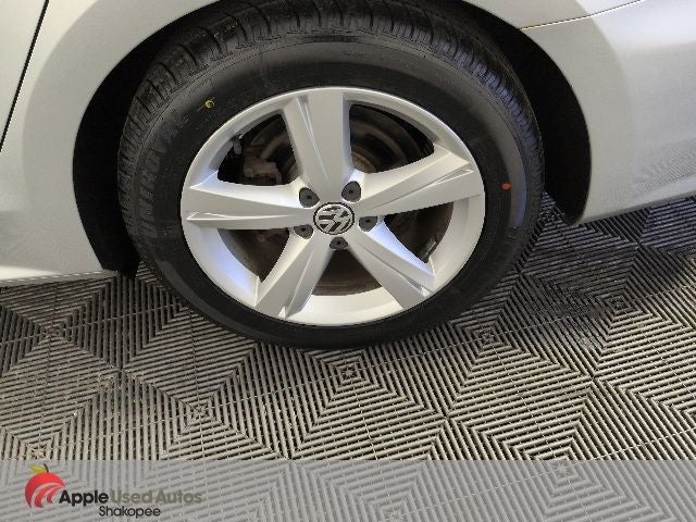 2013 Volkswagen Passat 2.5 SE