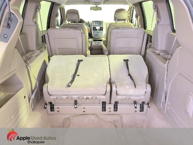 2013 Chrysler Town & Country Touring