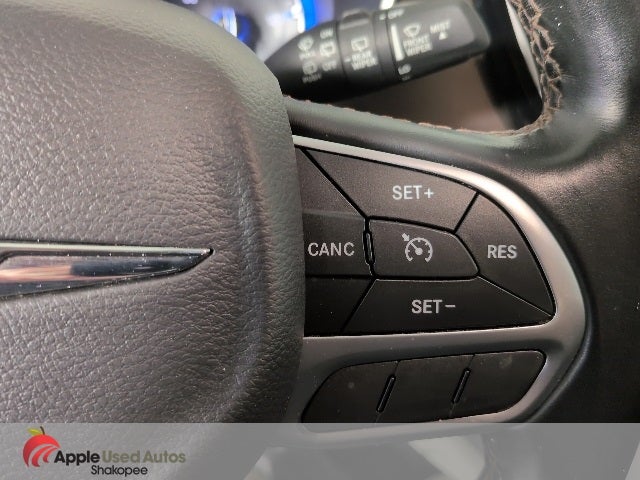 2017 Chrysler Pacifica Touring L Nav