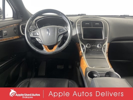 2016 Lincoln MKX Reserve in Shakopee, MN - Apple Used Autos Shakopee