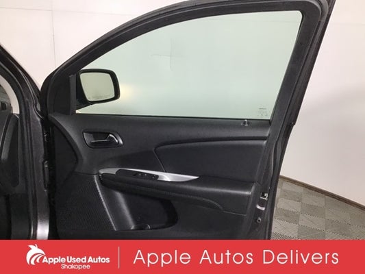 2020 Dodge Journey SE Blacktop in Shakopee, MN - Apple Used Autos Shakopee