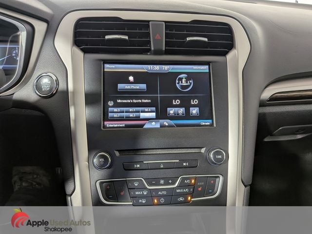 2016 Ford Fusion SE