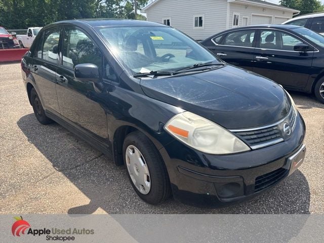 2009 Nissan Versa 1.8 S Auto's photo