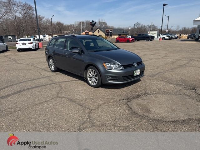 2017 Volkswagen Golf SportWagen SE