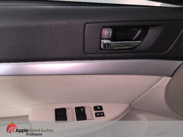 2010 Subaru Outback 2.5i Premium