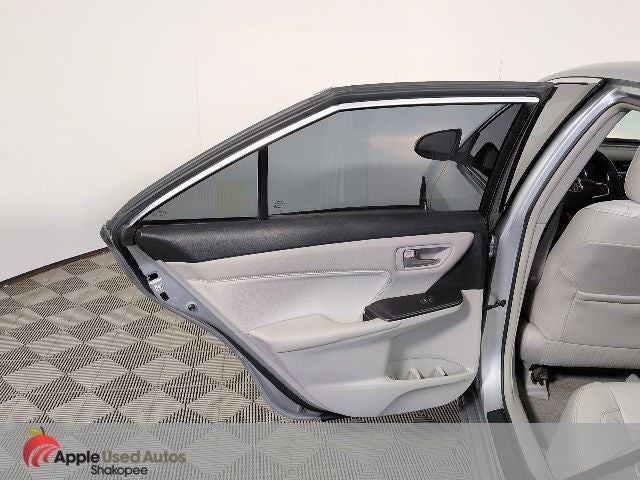 2016 Toyota Camry XLE