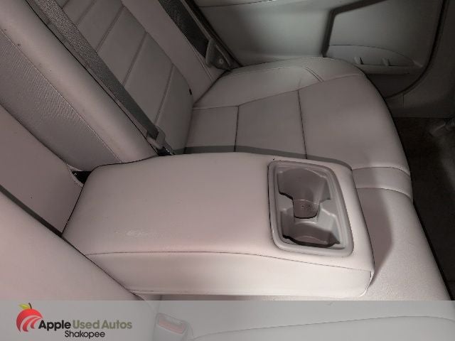 2016 Toyota Camry XLE