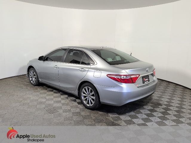 2016 Toyota Camry XLE
