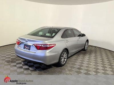 2016 Toyota Camry XLE