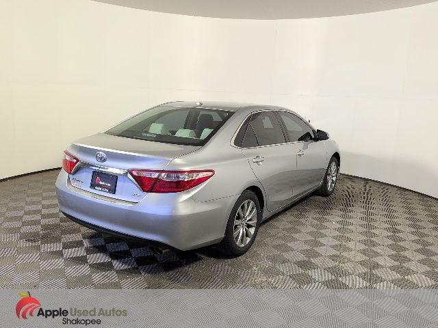 2016 Toyota Camry XLE