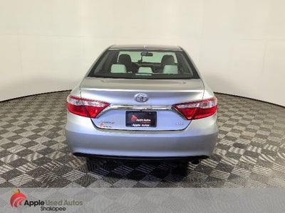 2016 Toyota Camry XLE