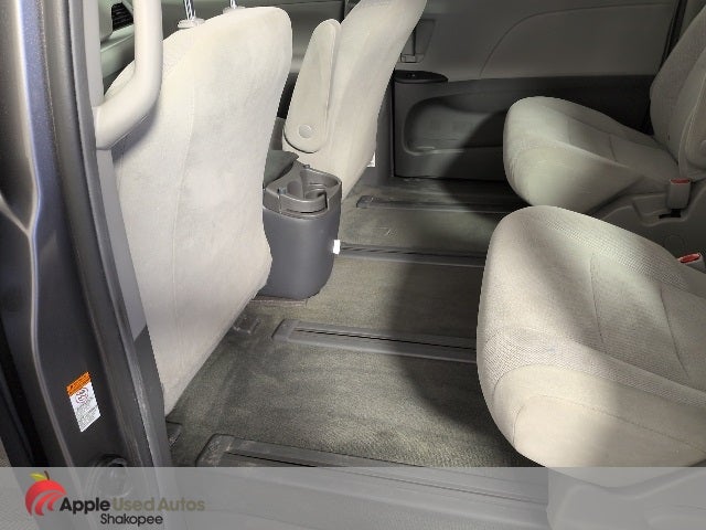 2016 Toyota Sienna L 7 Passenger