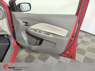 2009 Toyota Yaris Base