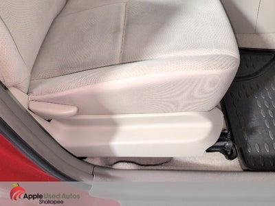 2009 Toyota Yaris Base