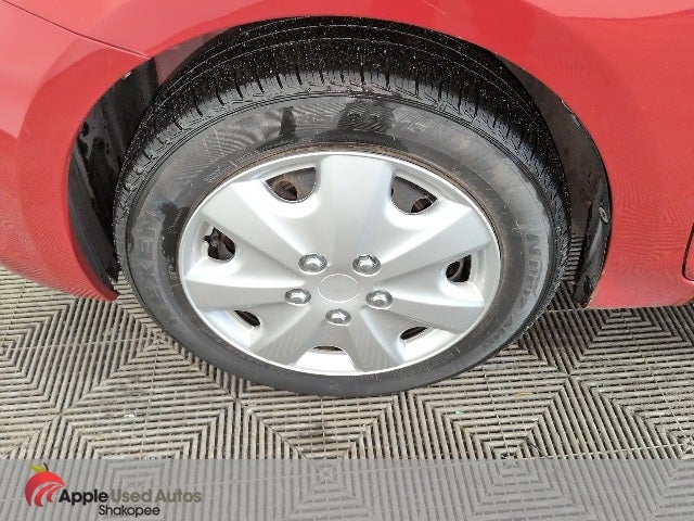 2009 Toyota Yaris Base