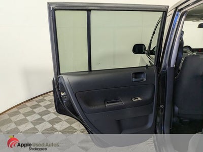 2005 Scion xB Base