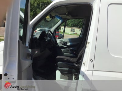 2014 Freightliner Sprinter 2500 High Roof